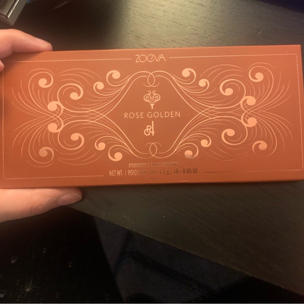 Zoeva Rose Golden palette